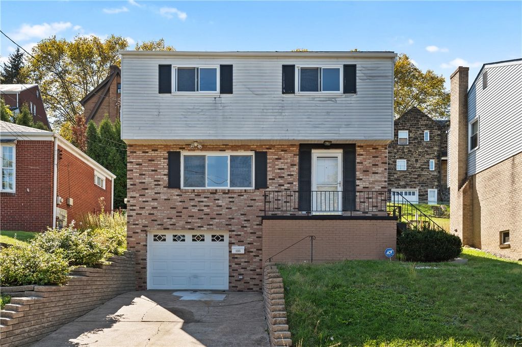 135 Koegler Ave, Brentwood, PA 15227