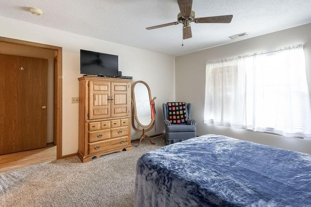 6 Woodberry Drive, Mount Vernon, OH 43050