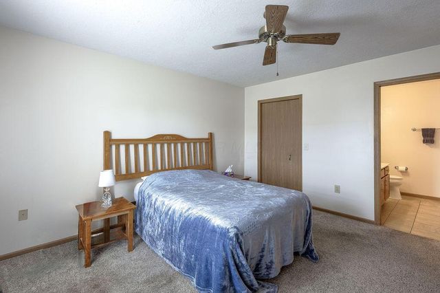 6 Woodberry Drive, Mount Vernon, OH 43050