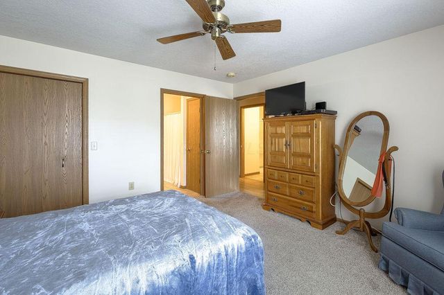 6 Woodberry Drive, Mount Vernon, OH 43050