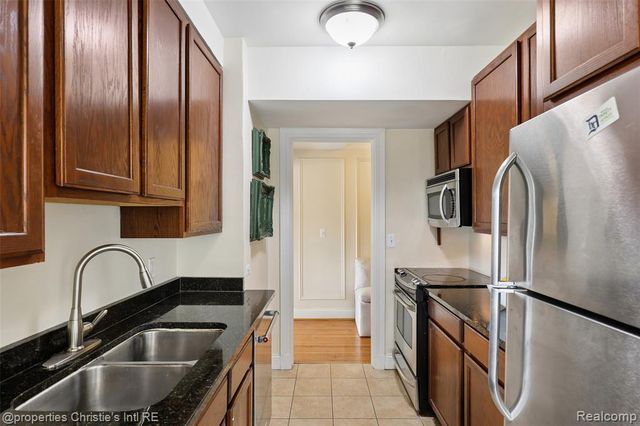 15 E Kirby Street 317, Detroit, MI 48202