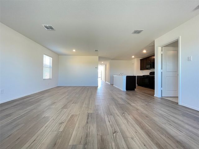 416 Frio Pass Trail, Fort Worth, TX 76052