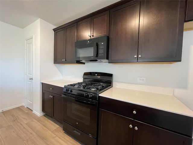 416 Frio Pass Trail, Fort Worth, TX 76052
