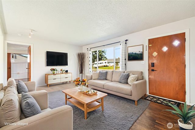 2316 7th Street, Everett, WA 98201