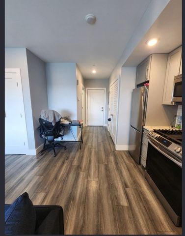 55 West 5th St 503, Boston, MA 02127