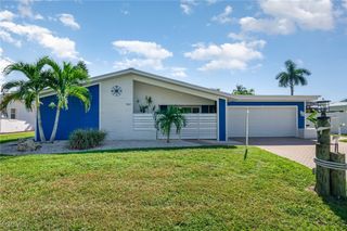 1661 Swan TER, North Fort Myers, FL 33903
