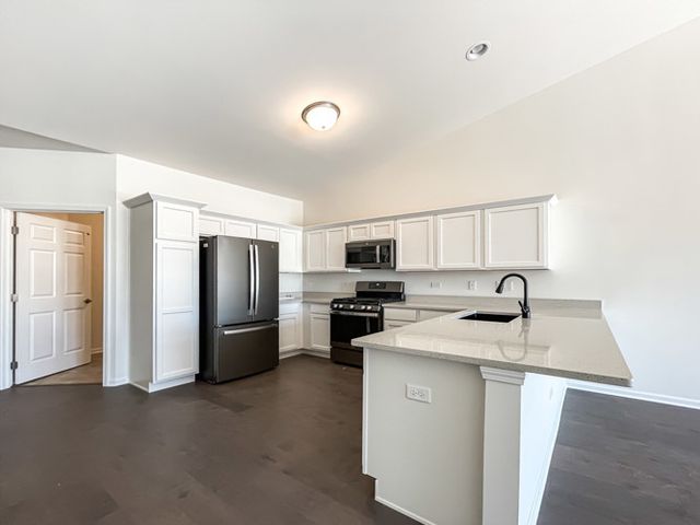 451 RIDGE Lane, Bolingbrook, IL 60440