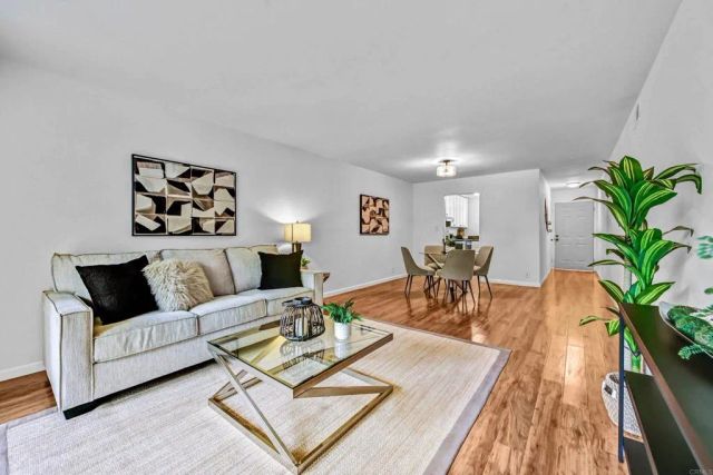 760 Encinitas Blvd. 101, Encinitas, CA 92024