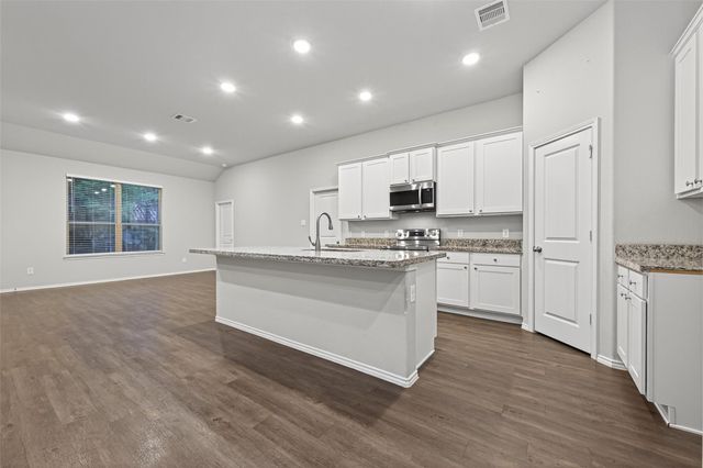 15195 Conroe Heights Lane, Willis, TX 77318