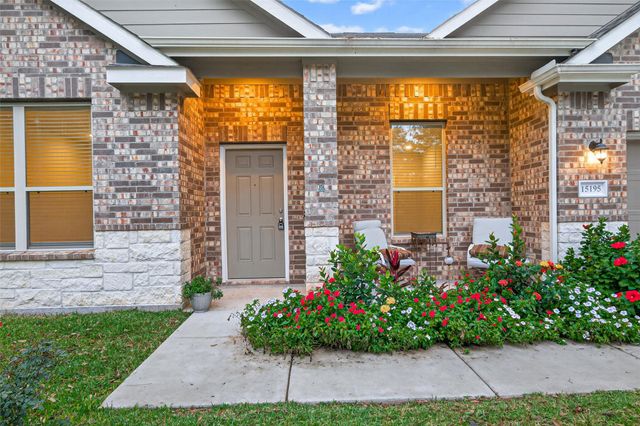 15195 Conroe Heights Lane, Willis, TX 77318