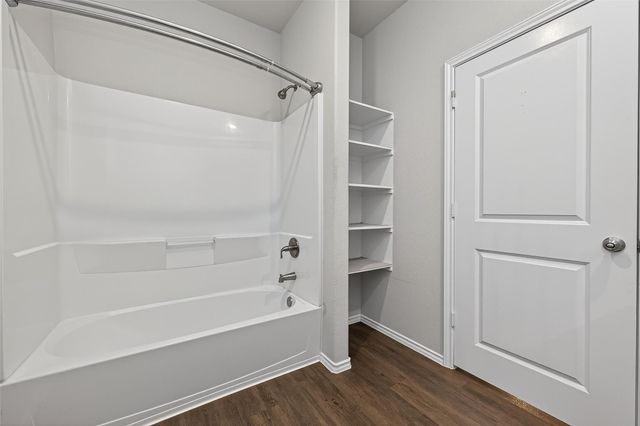 15195 Conroe Heights Lane, Willis, TX 77318