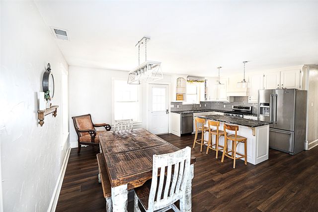 1364 Winn Road, Bowie, TX 76230