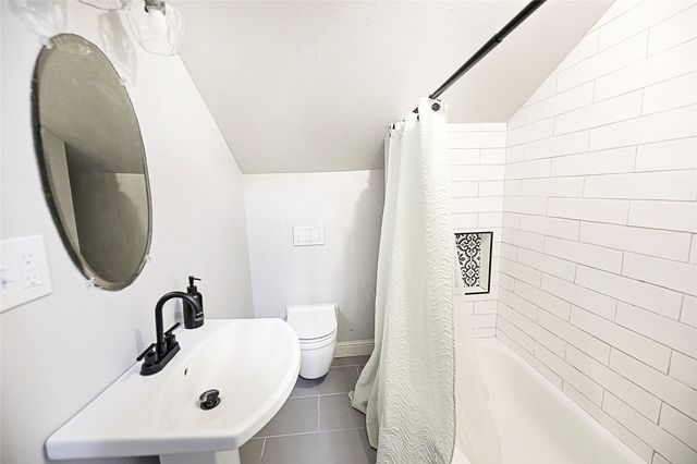 1364 Winn Road, Bowie, TX 76230