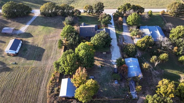 1364 Winn Road, Bowie, TX 76230