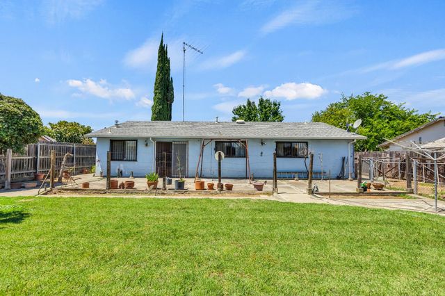 6947 Wolfgram Way, Sacramento, CA 95828