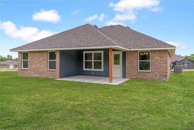 4656 Lincoln Landing, Harrah, OK 73045