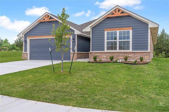 4656 Lincoln Landing, Harrah, OK 73045