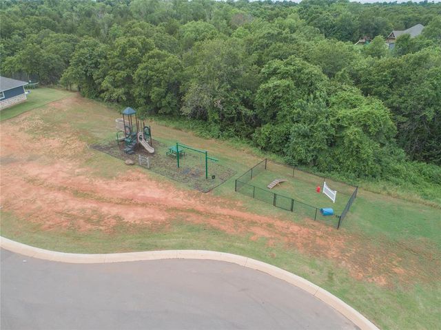 4656 Lincoln Landing, Harrah, OK 73045