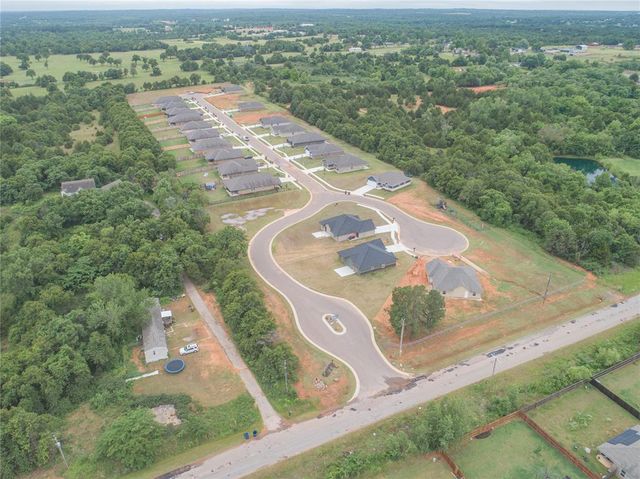 4656 Lincoln Landing, Harrah, OK 73045
