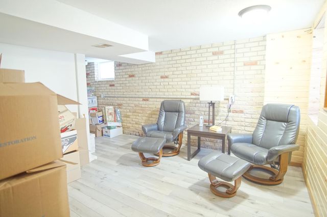 4609 34th Avenue S, Minneapolis, MN 55406