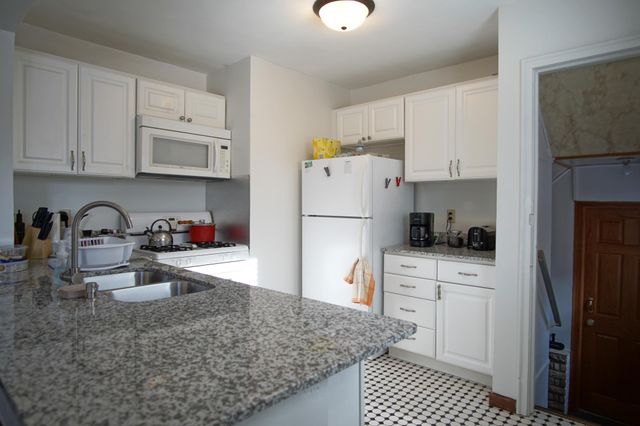 4609 34th Avenue S, Minneapolis, MN 55406