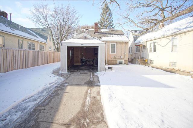 4609 34th Avenue S, Minneapolis, MN 55406