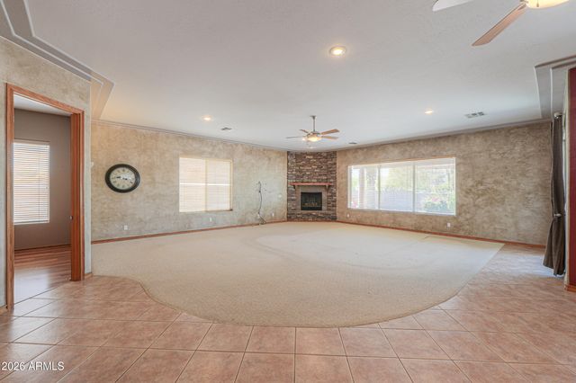 988 W CROOKED STICK Drive, Casa Grande, AZ 85122