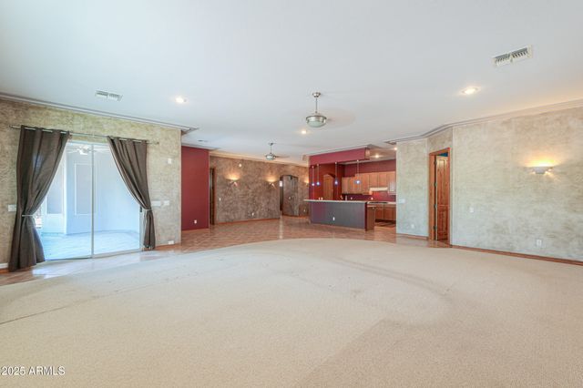 988 W CROOKED STICK Drive, Casa Grande, AZ 85122