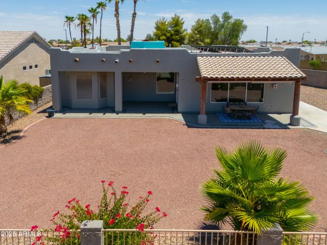 988 W CROOKED STICK Drive, Casa Grande, AZ 85122