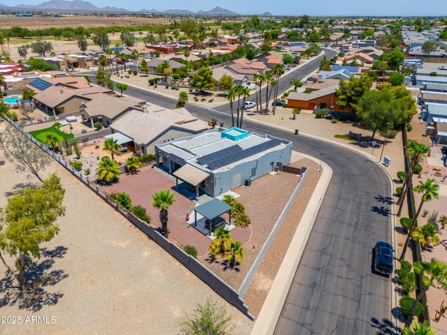 988 W CROOKED STICK Drive, Casa Grande, AZ 85122