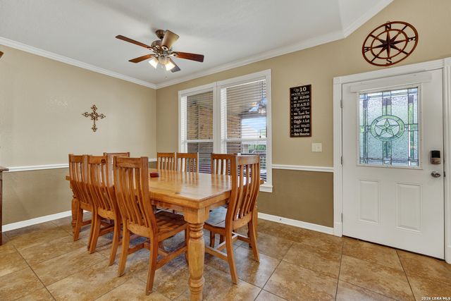 186 River Villas Ct, New Braunfels, TX 78132