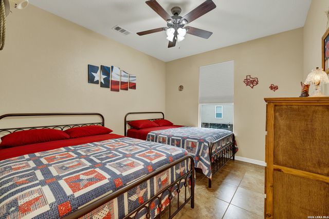 186 River Villas Ct, New Braunfels, TX 78132