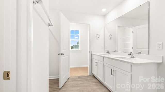 185 Prominent Drive, Lexington, NC 27292