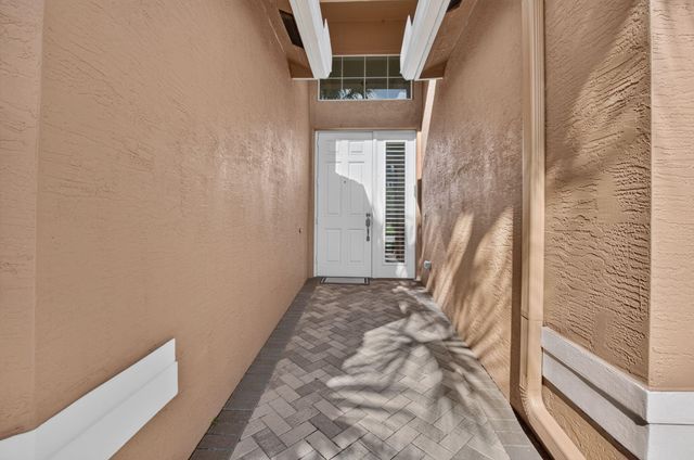 11584 Dawson Range Road, Boynton Beach, FL 33473