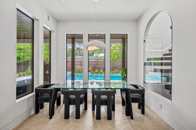 11736 Canyon Court, Conroe, TX 77385