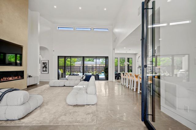 11736 Canyon Court, Conroe, TX 77385