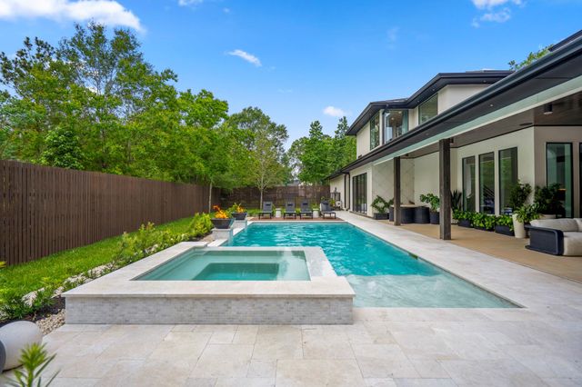 11736 Canyon Court, Conroe, TX 77385