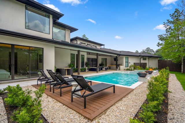 11736 Canyon Court, Conroe, TX 77385