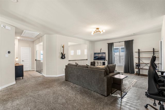 1101 Alderwood Drive, Justin, TX 76247