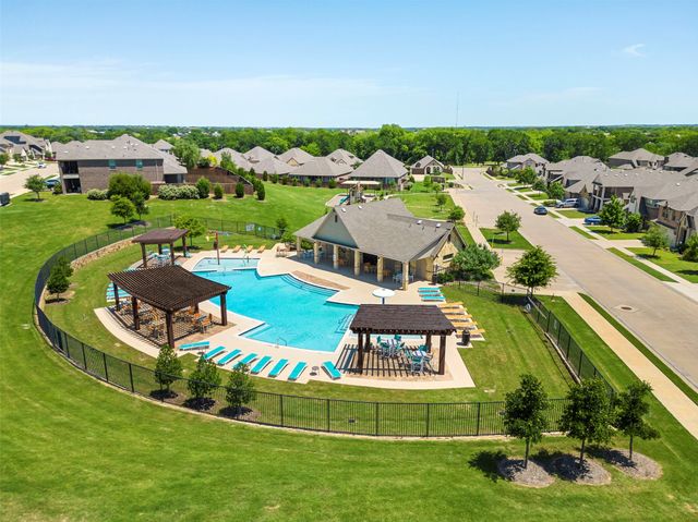 1101 Alderwood Drive, Justin, TX 76247