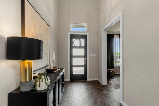 1101 Alderwood Drive, Justin, TX 76247