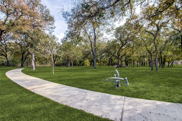 1101 Alderwood Drive, Justin, TX 76247