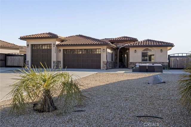 3225 Catalina Place, Paso Robles, CA 93446