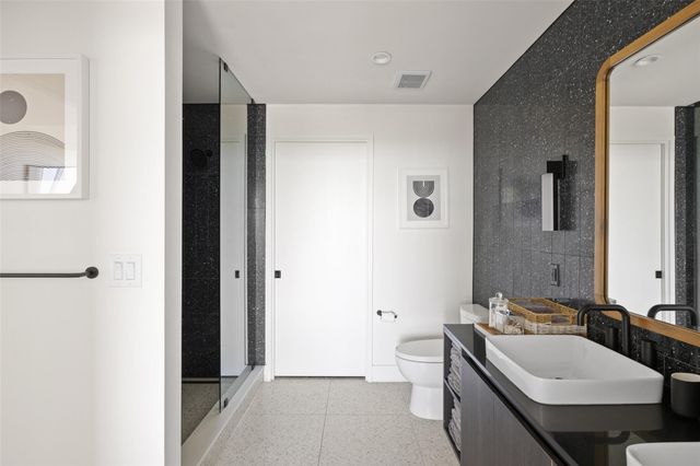 48 East Ave 2405, Austin, TX 78701