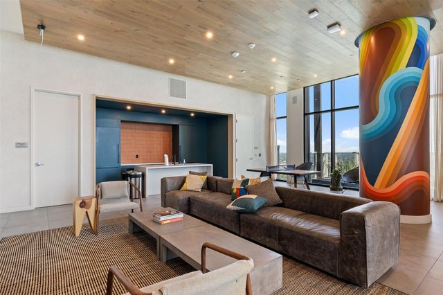 48 East Ave 2405, Austin, TX 78701