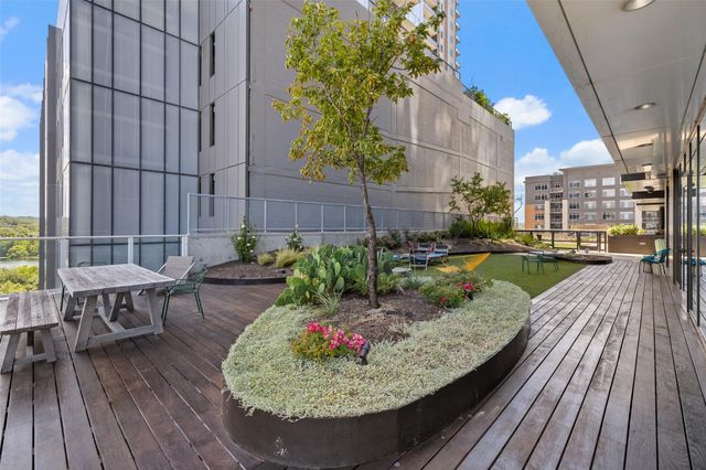 48 East Ave 2405, Austin, TX 78701