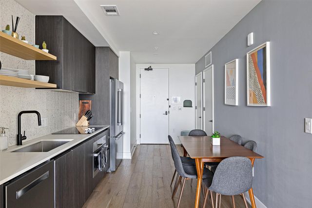 48 East Ave 2405, Austin, TX 78701