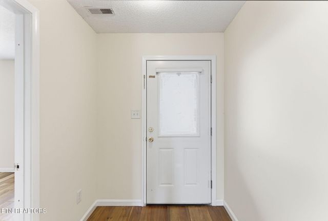 355 Hawthorne Oaks Way, Powell, TN 37849