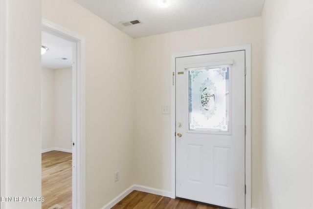 355 Hawthorne Oaks Way, Powell, TN 37849