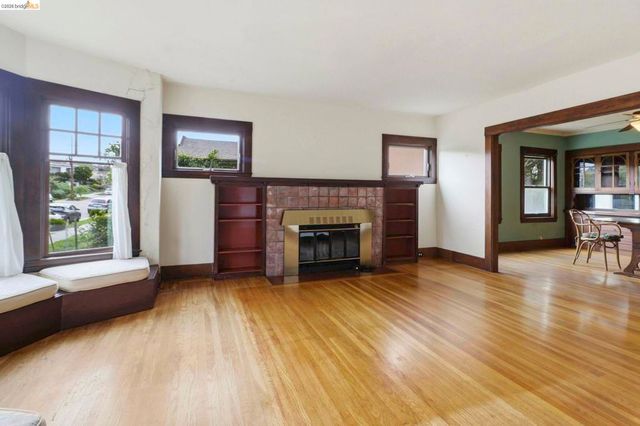 1529 1529 Ada St, Berkeley, CA 94703